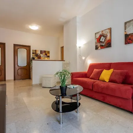 Apartment Ludo's House By Wonderful Italy Turin